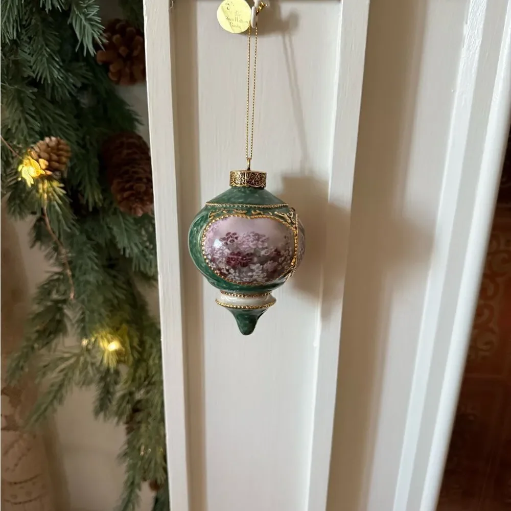 Vintage BRADFORD EDITIONS  Christmas The Sweet William Garden Pair Of Ornaments